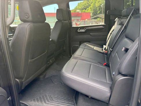 Used 2025 Chevrolet Silverado 2500 LT w/ All Star Edition AWD/4WD image 11