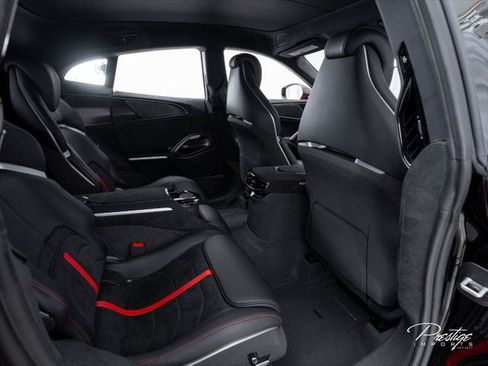 Used 2025 Ferrari Purosangue AWD/4WD image 43