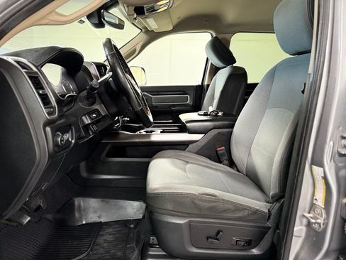 Used 2019 RAM 2500 Big Horn AWD/4WD image 10