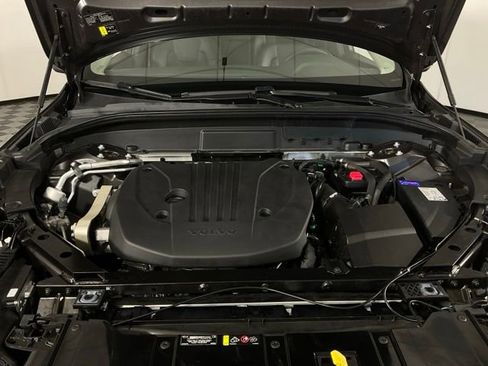 Certified 2023 Volvo XC60 B5 Core w/ Climate Package image 40