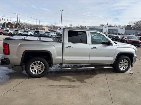Used 2018 GMC Sierra 1500 SLE w/ SLE Value Package image 8