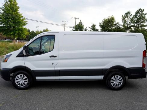 Used 2017 Ford Transit 150 130 Low Roof image 4