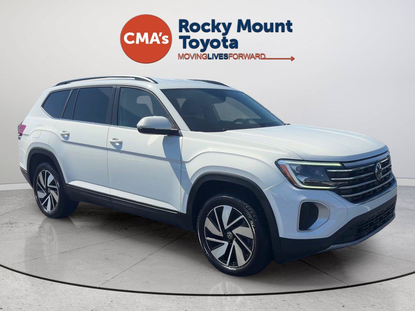 Used 2025 Volkswagen Atlas SE AWD/4WD image 14