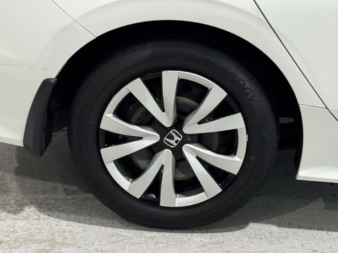 Used 2023 Honda Civic LX image 37