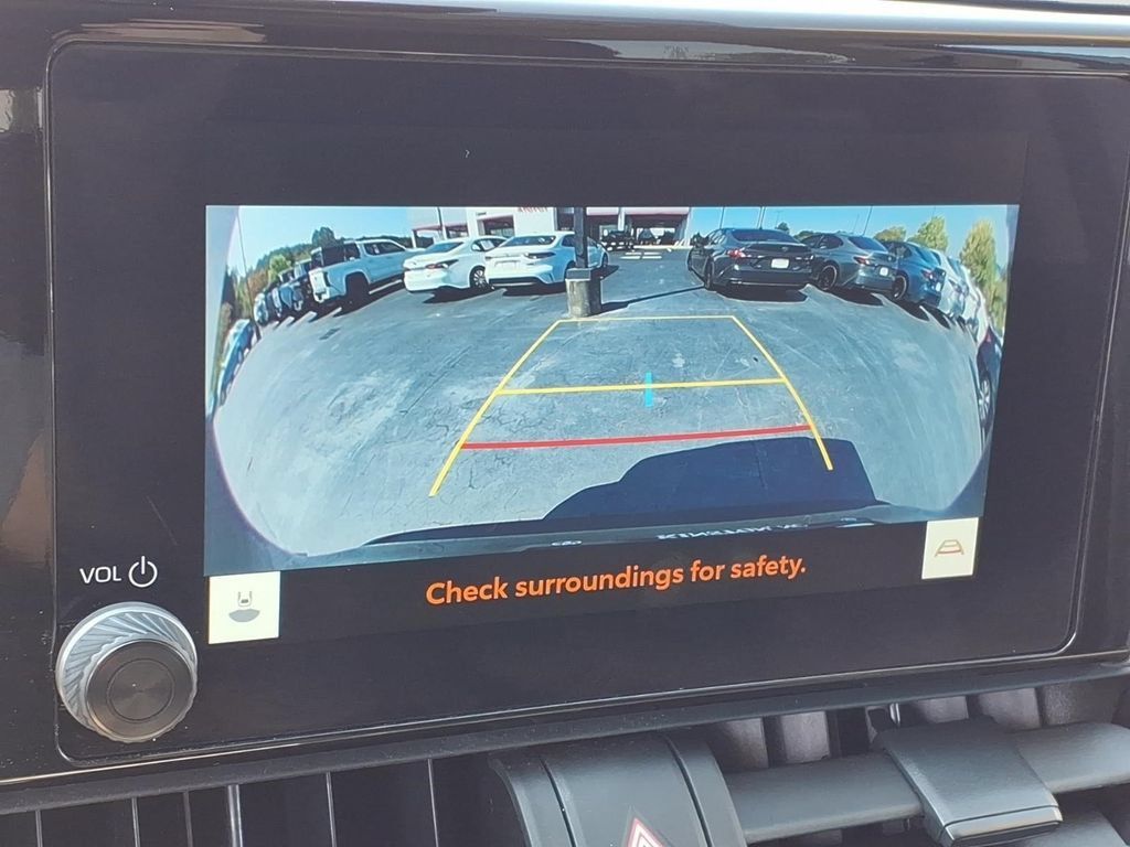 Used 2024 Toyota RAV4 XLE w/ Convenience Package FWD image 20
