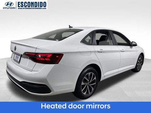 Used 2024 Volkswagen Jetta S image 5