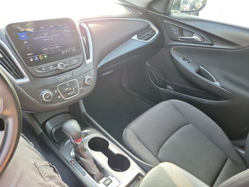 Used 2024 Chevrolet Malibu RS image 16