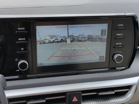 Used 2021 Kia K5 LXS FWD image 15