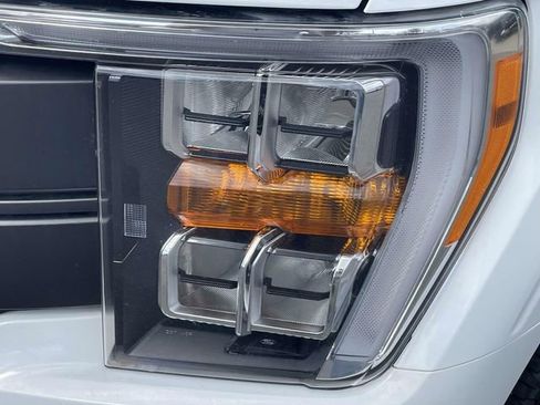 Used 2023 Ford F150 Lariat w/ Max Trailer Tow Package image 8