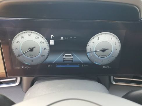 Used 2025 Hyundai Elantra SEL FWD image 20