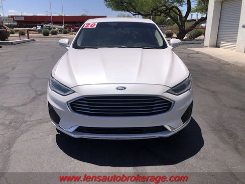 Used 2020 Ford Fusion SEL FWD image 2