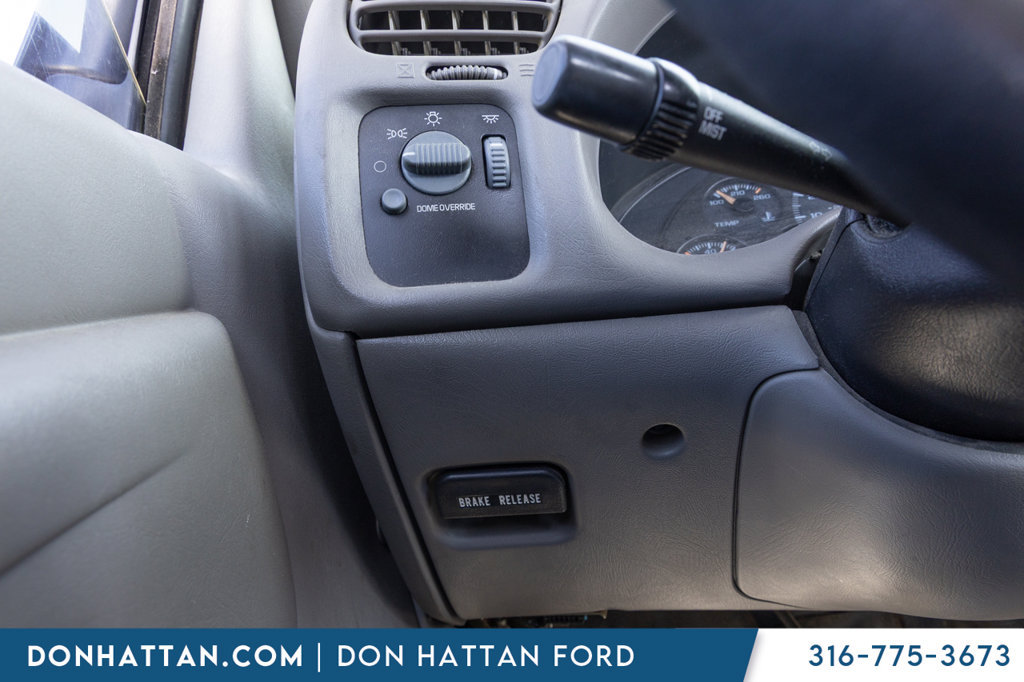 Used 1998 Chevrolet S10 Pickup 2WD Regular Cab image 11