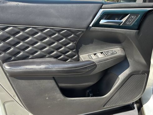 Used 2022 Mitsubishi Outlander SEL FWD image 11