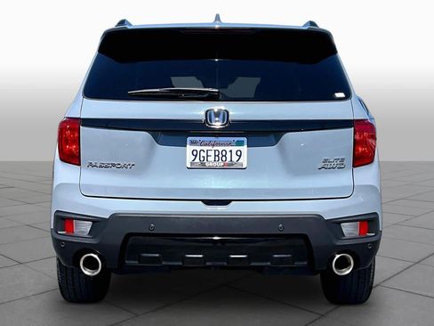 Used 2023 Honda Passport Elite image 4