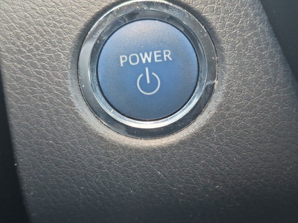 Used 2023 Toyota Camry LE FWD image 21