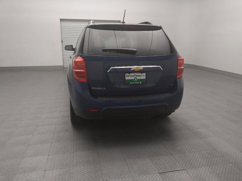 Used 2017 Chevrolet Equinox LT image 6