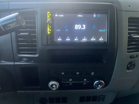 Used 2019 Nissan NV 3500 S image 29