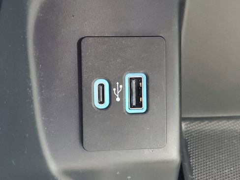Used 2022 Ford F150 XLT w/ Equipment Group 302A High AWD/4WD image 10