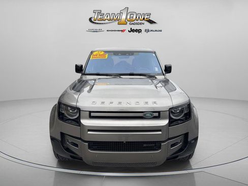 Used 2022 Land Rover Defender 110 X-Dynamic SE image 2