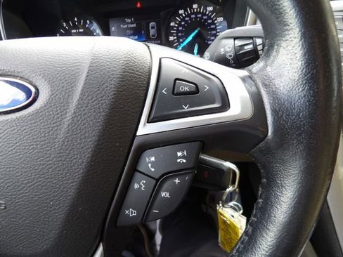 Used 2015 Ford Fusion SE w/ Equipment Group 202A image 20