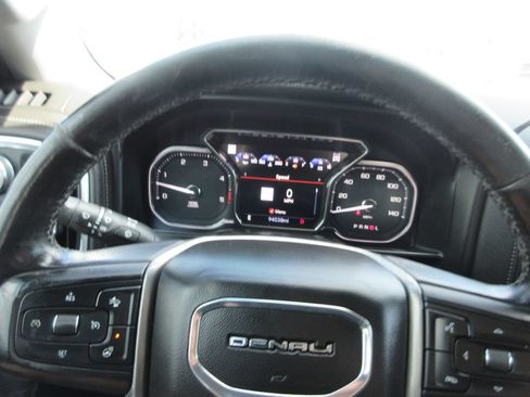 Used 2021 GMC Sierra 2500 Denali w/ Denali Ultimate Package AWD/4WD image 35