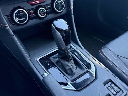 Used 2018 Subaru Crosstrek 2.0i Limited image 20