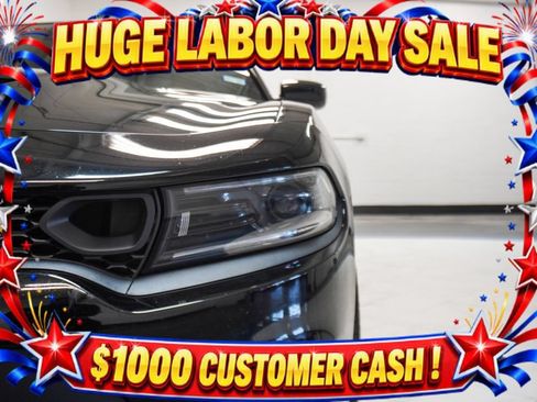 Used 2023 Dodge Charger Scat Pack w/ Technology Group RWD image 32