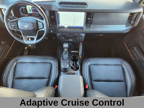 Used 2024 Ford Bronco Badlands image 13