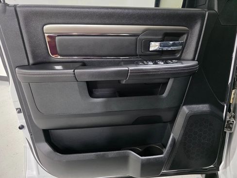 Used 2017 RAM 1500 Sport image 17