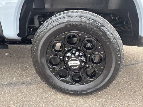 New 2026 Ford F250 Lariat w/ Black Appearance Package AWD/4WD image 12