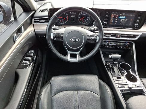 Used 2021 Kia K5 EX image 11
