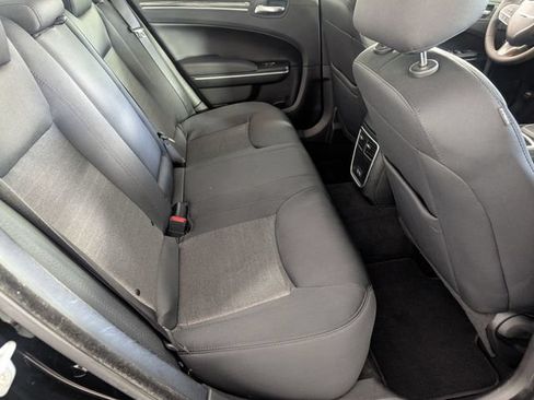 Used 2022 Chrysler 300 Touring w/ Sport Appearance Package RWD image 29