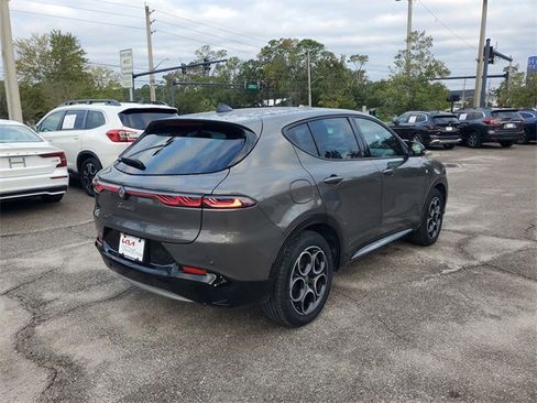 Used 2024 Alfa Romeo Tonale Ti w/ Active Assist Package image 2