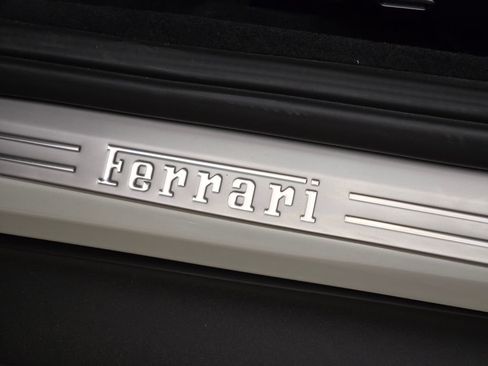 Used 2026 Ferrari Roma Spider RWD image 36