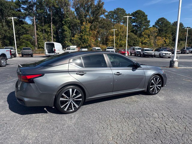 Used 2019 Nissan Altima 2.5 SR FWD image 3