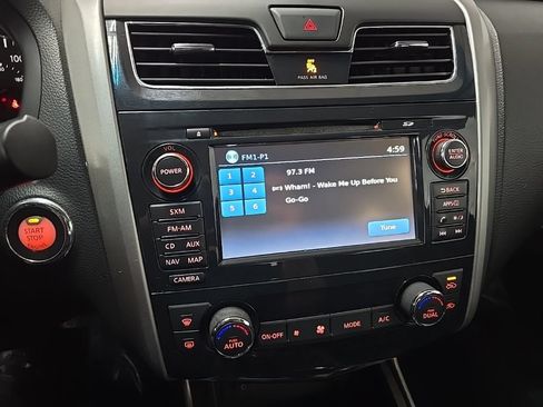 Used 2015 Nissan Altima 3.5 SL FWD image 29