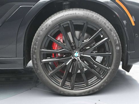 Used 2022 BMW X6 xDrive40i w/ M Sport Package AWD/4WD image 24