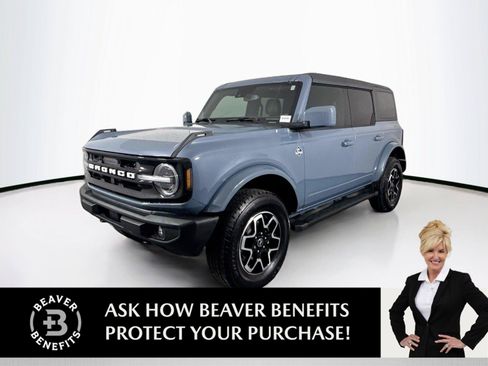 Used 2024 Ford Bronco Outer Banks AWD/4WD image 1