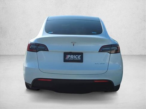 Used 2023 Tesla Model Y AWD image 7