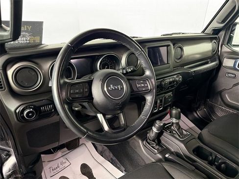 Used 2021 Jeep Wrangler Sport S image 9