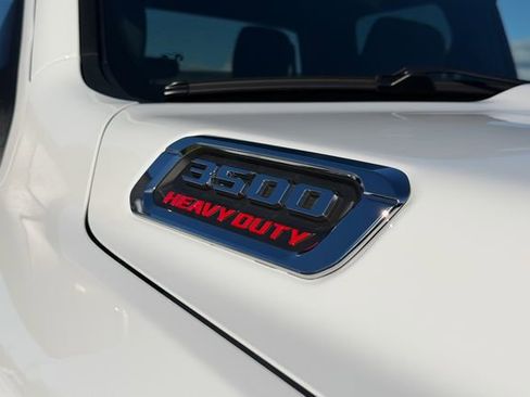 New 2026 RAM 3500 Big Horn AWD/4WD image 6