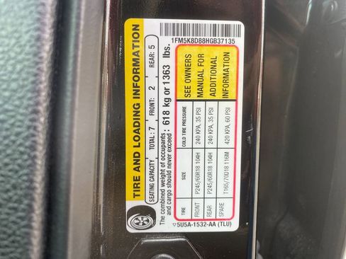 Used 2017 Ford Explorer XLT w/ Equipment Group 202A image 32