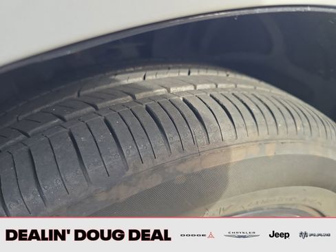 Used 2022 Chrysler 300 Touring L w/ Popular Equipment Group image 23