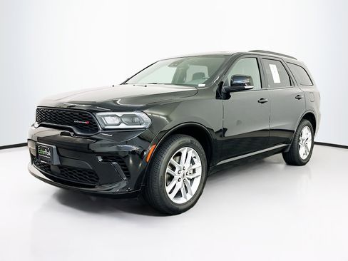 Used 2024 Dodge Durango GT AWD/4WD image 3