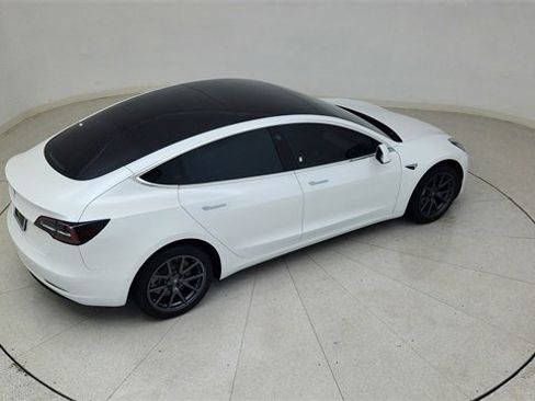 Used 2020 Tesla Model 3 Standard Range Plus image 81