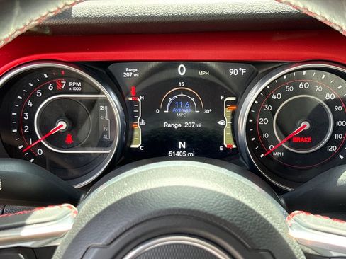 Used 2018 Jeep Wrangler Rubicon AWD/4WD image 21