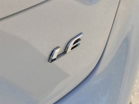 Used 2024 Toyota Corolla LE image 7