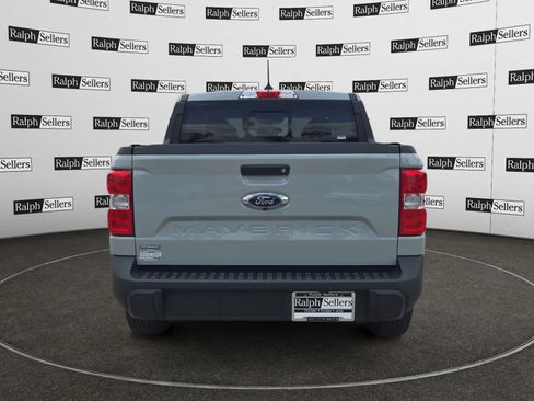 Used 2023 Ford Maverick XL FWD image 5