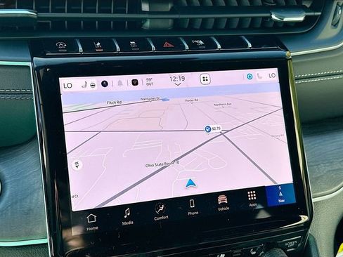 New 2025 Jeep Grand Cherokee Limited w/ Luxury Tech Group II image 14