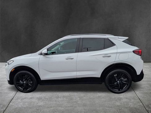 Used 2024 Buick Encore GX Sport Touring image 7